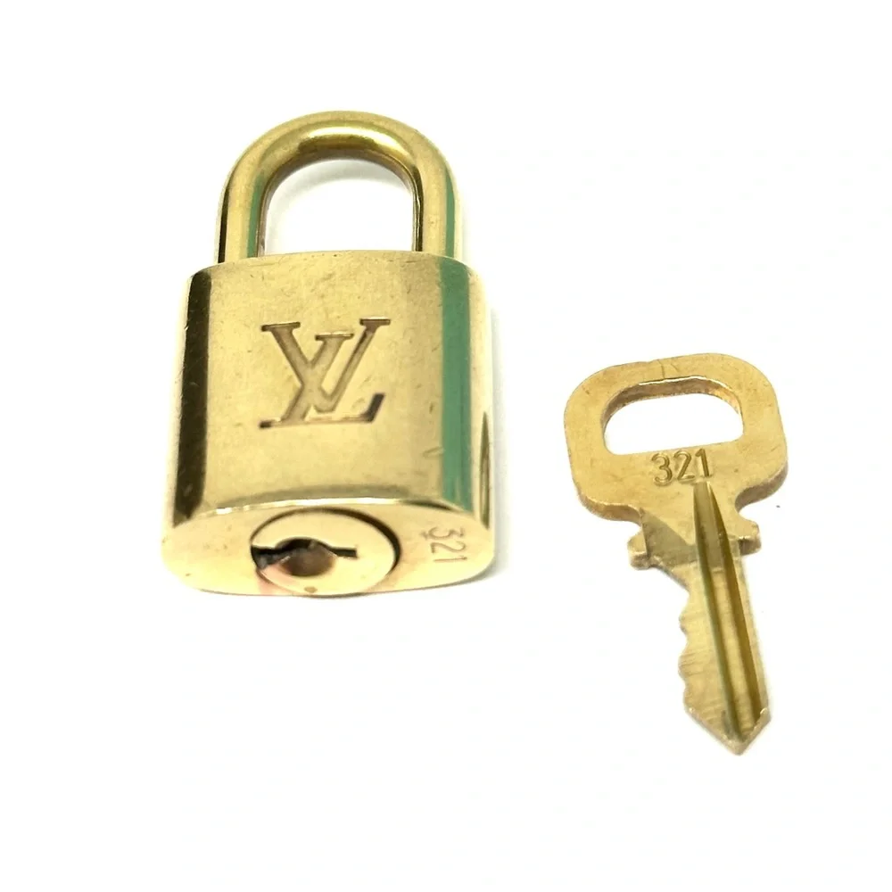 Authentic Louis Vuitton Gold Lock & Key Brass Number 321 - Picture 3 of 6